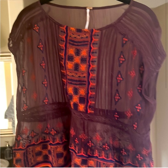 Free People Maroon all of your feelings embroidered top XS - Picture 2 of 5